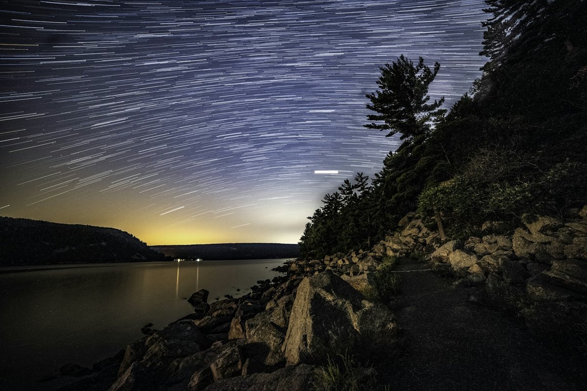 Caminatas nocturnas para descubrir el mundo en silencio