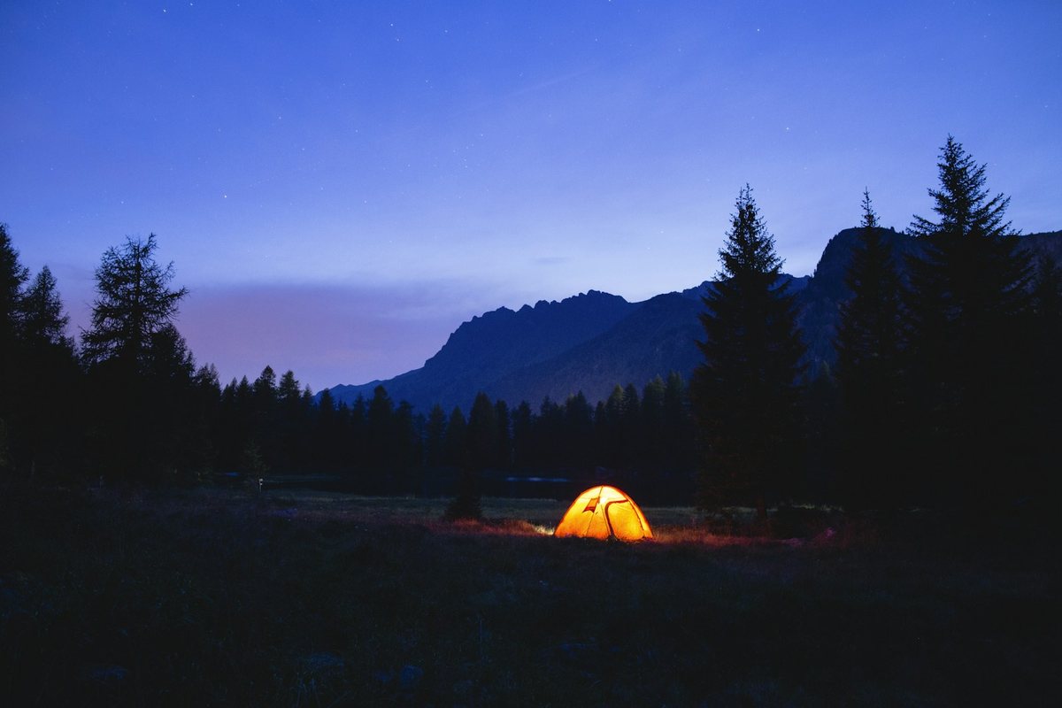 Encantadoras experiencias de camping en lugares remotos