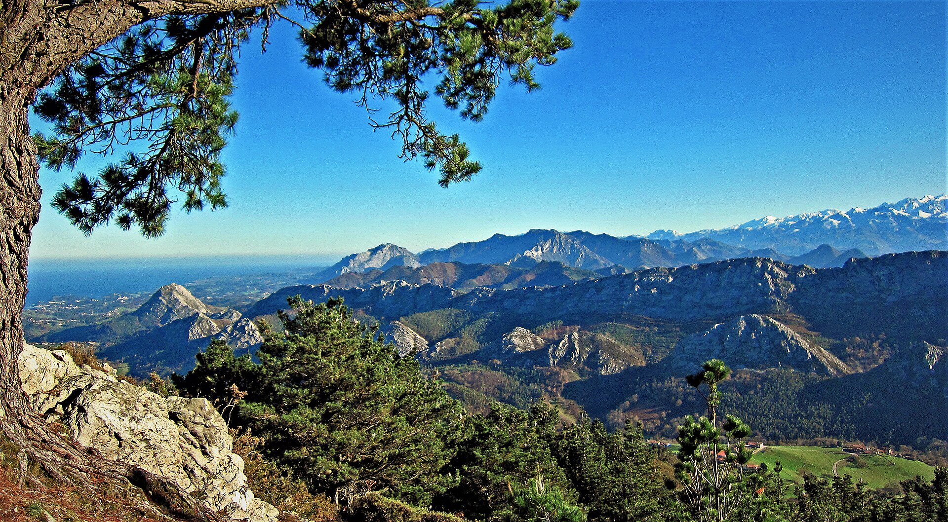 Del Cares al Naranjo con horarios medidos y vías de escape